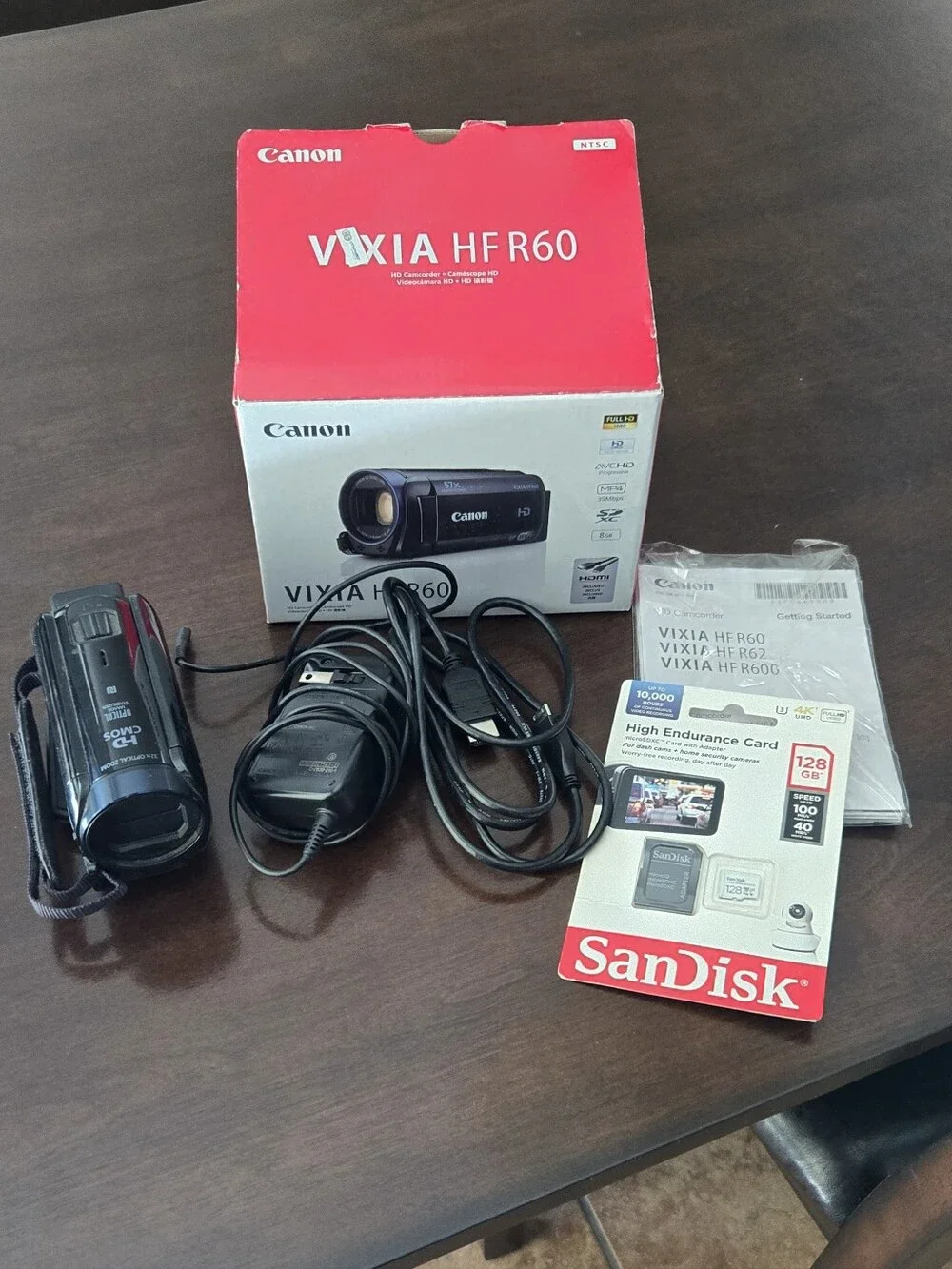 Canon VIXIA HF R60 Camcorder Bundle